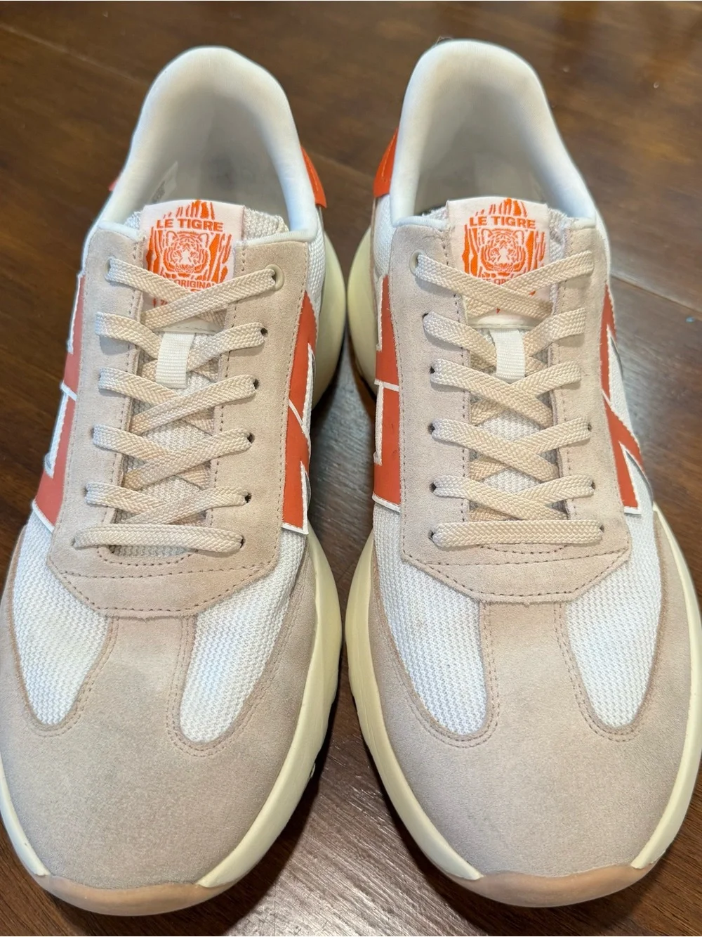 Le Tigre Racer 77 Retro Style Sneakers in Beige and Coral TM-Baxter 11.5 Mens